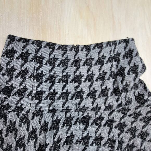 Theory Gida Gray & Black Houndstooth Preppy Academia High Waist Mini Skirt 8 - Picture 7 of 10
